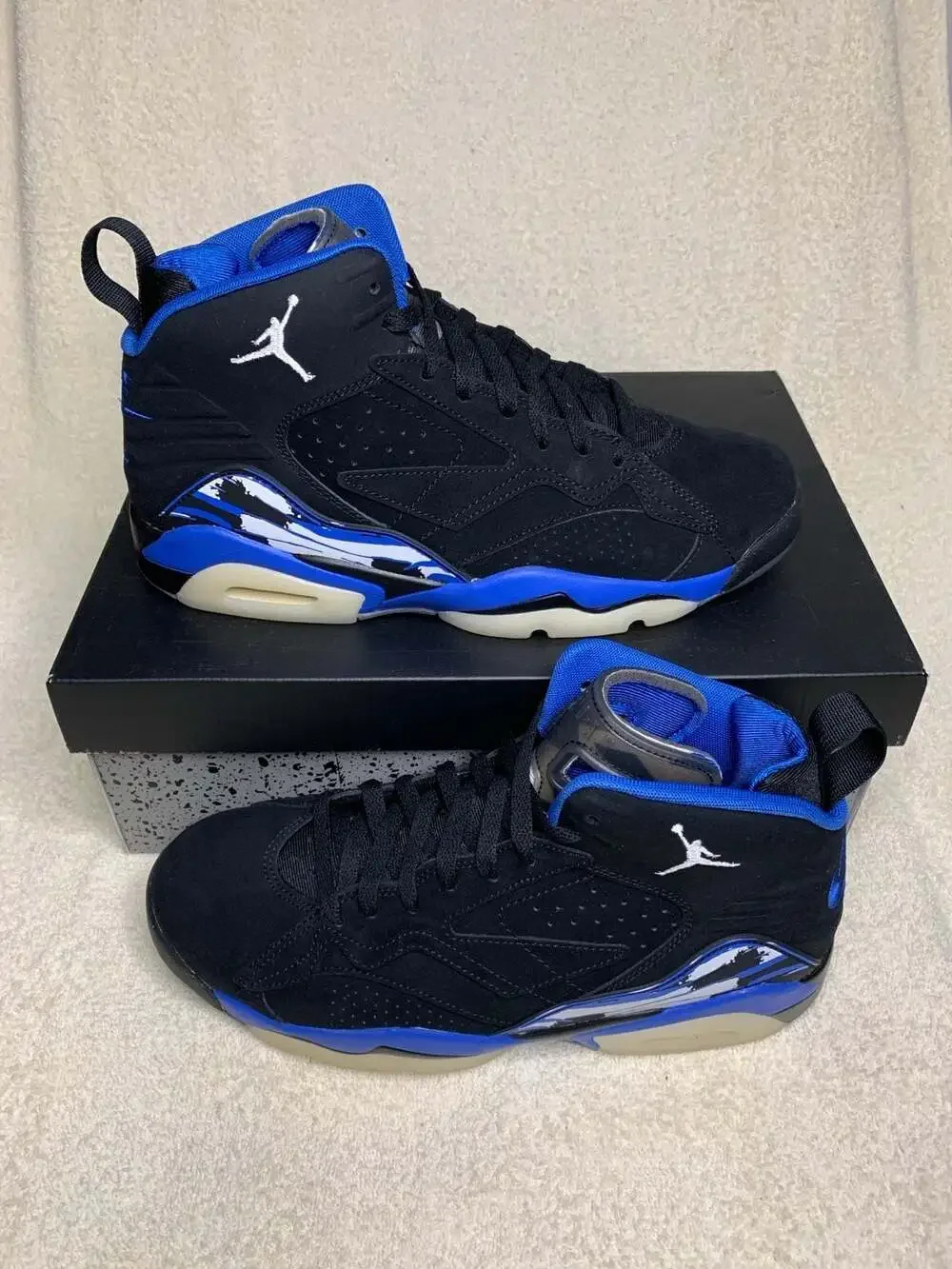 Jordan MVP Women Size 11, Men 9.5